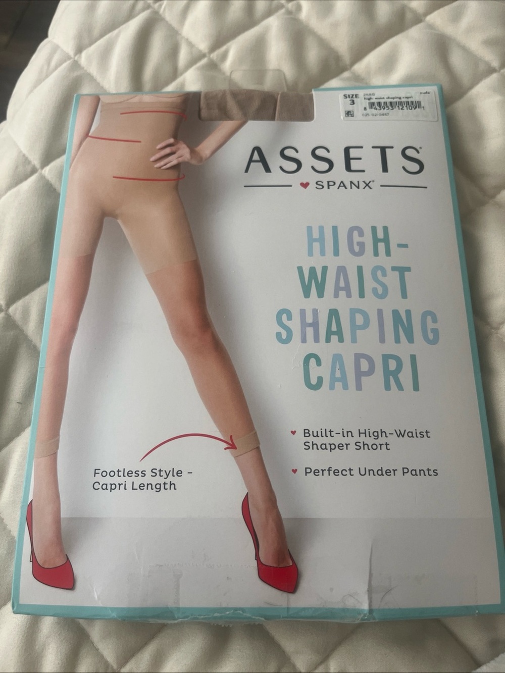 Assets SPANX Nude 268B Sz 3 High-Waist Shaping Capri Footless NEW